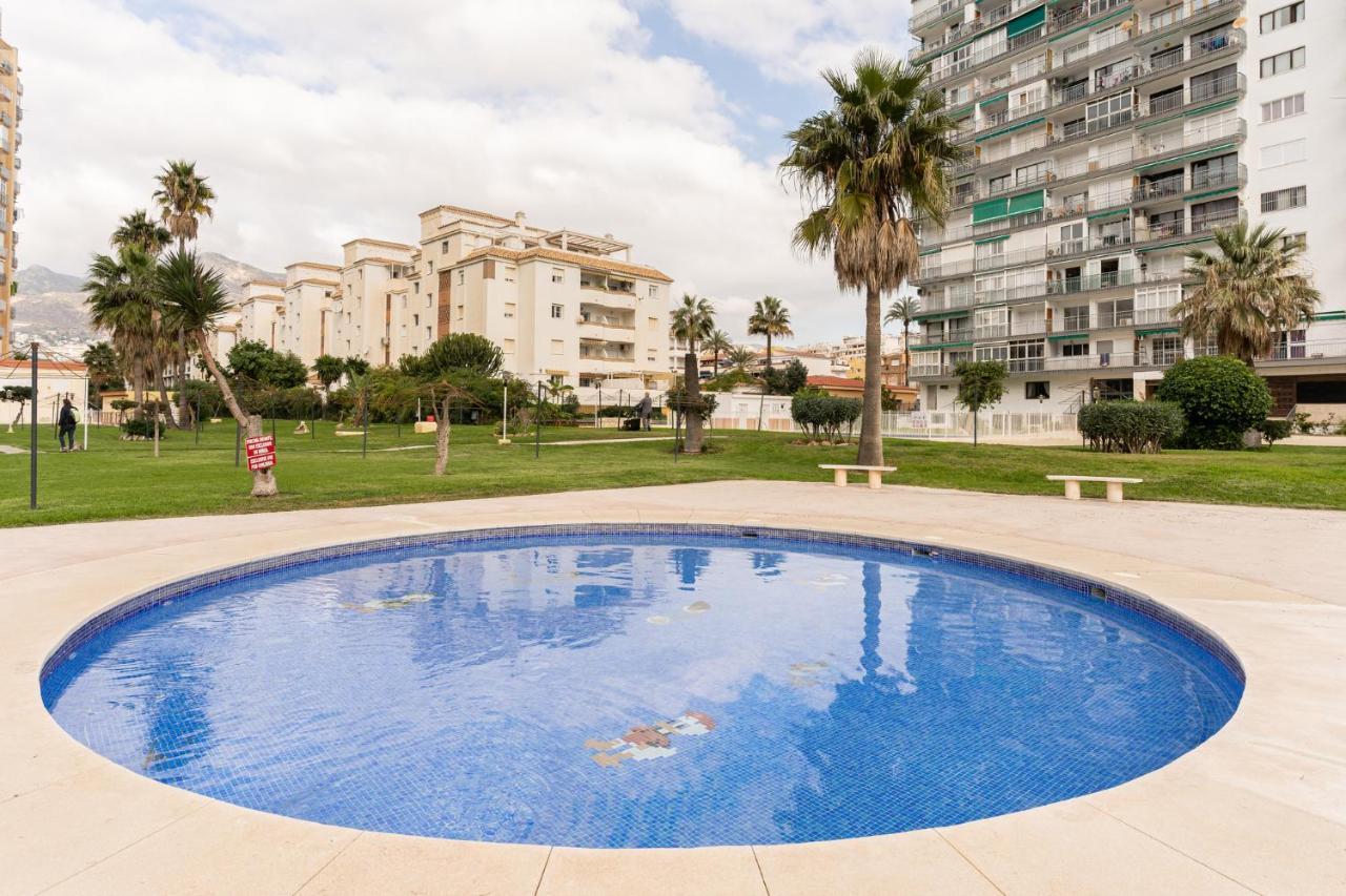 Appartamento Blonzu Mauricio Benalmádena Esterno foto